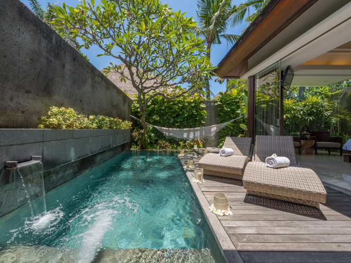 Swimming Pool 7