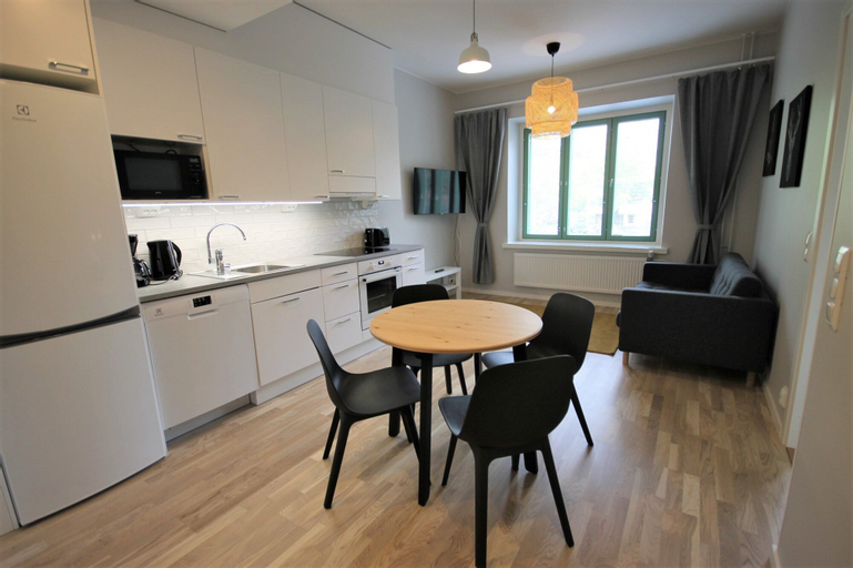 Dining Room 8