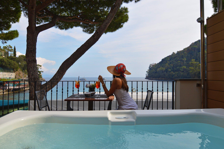 Swimming Pool 2