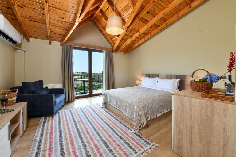 Bedroom 2, Dessera Vineyards Hotel, Merkez