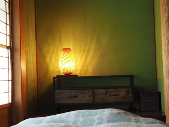 Bedroom 3, 余呉の里山-ランプの宿-さくら, Yogo