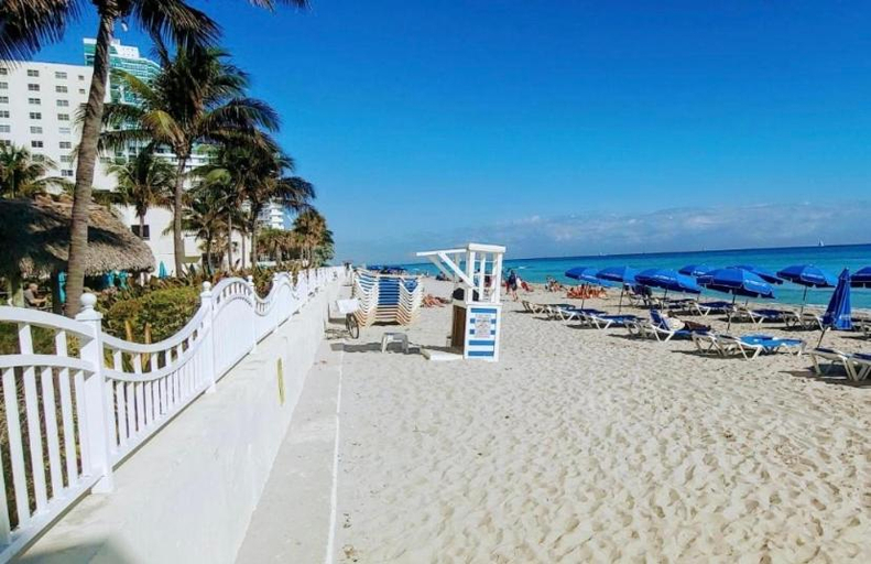 Others 3, Tides Condominiums, Broward