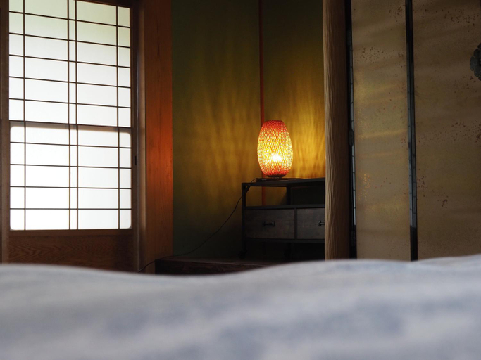 Bedroom 2, 余呉の里山-ランプの宿-さくら, Yogo