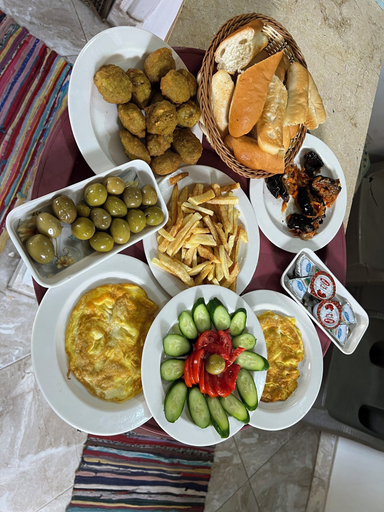 Food & Drinks 5, Jana pyramids view inn, Al-Ahram
