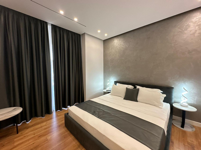Bedroom 8
