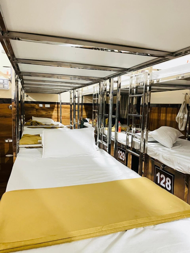 Bedroom 2, Amma Rooms and Dormitory, Raipur