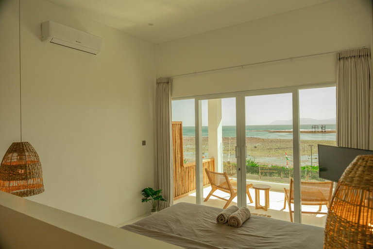 Others 4, The Peak Surf House, Dompu