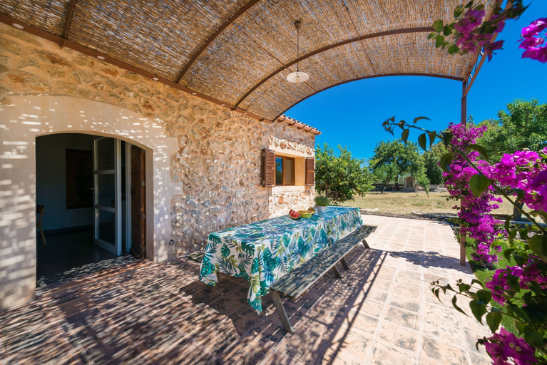 Others 2, Paratge De Son Toniet, Baleares