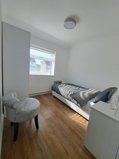 Others 5, GATWICK HOUSE, West Sussex