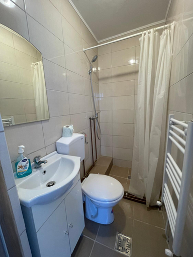 Bathroom 3, Cassa-Grande, Bozovici