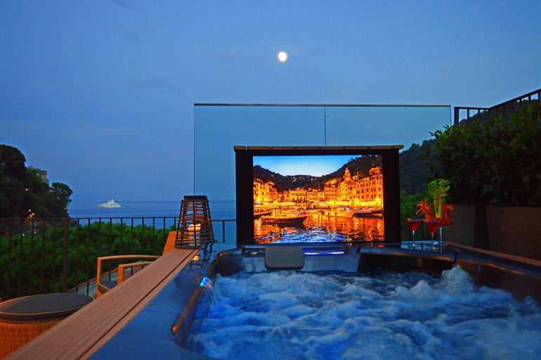 Swimming Pool 4