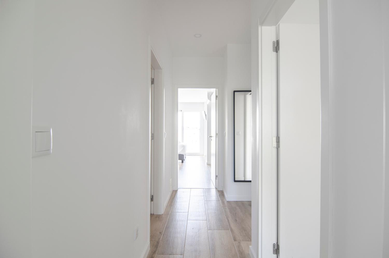 3, Ocean Views - New Private Condominium with Pool & Sea Views, Nazaré