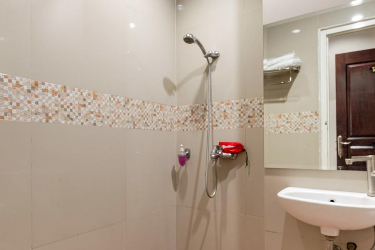 Bathroom 6