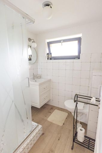 Bathroom 3, Muran2, Žilina