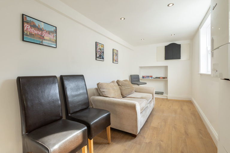Room 4, Host Stay Garnet Street, Redcar and Cleveland