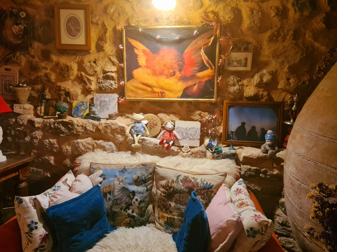 Others 3, Romantic Christmas at La Quinta de Malu, Cuenca