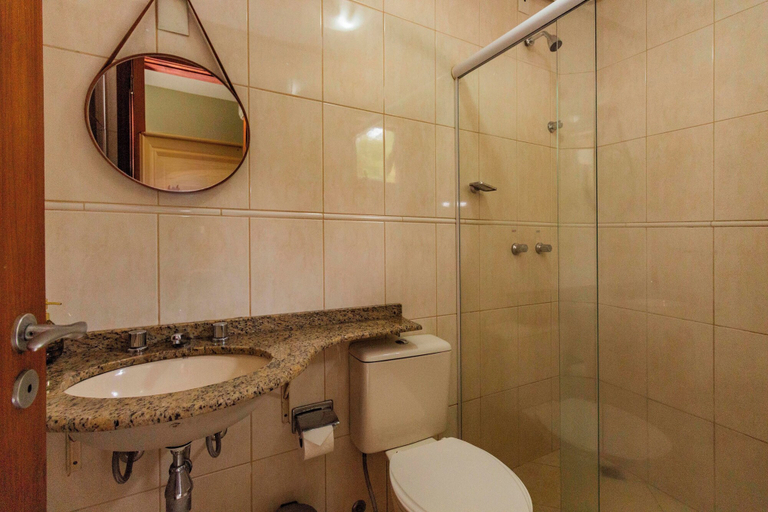 Bathroom 3, Resort Morada del Este, Canoas