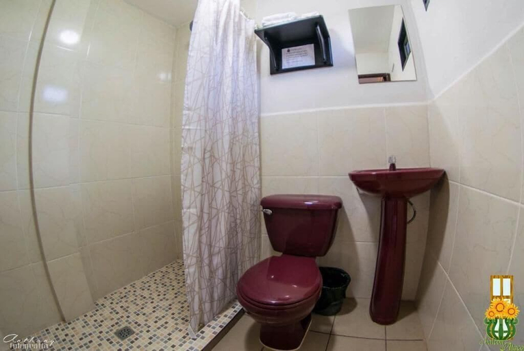 Bathroom 3, Hotel El Balcon de Ataco, Concepción de Ataco
