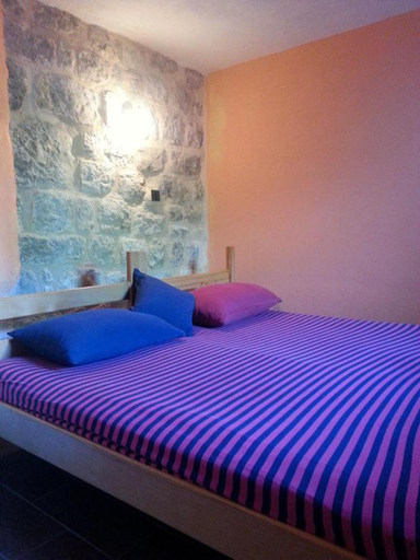 Bedroom 4, Apartments Lanmari