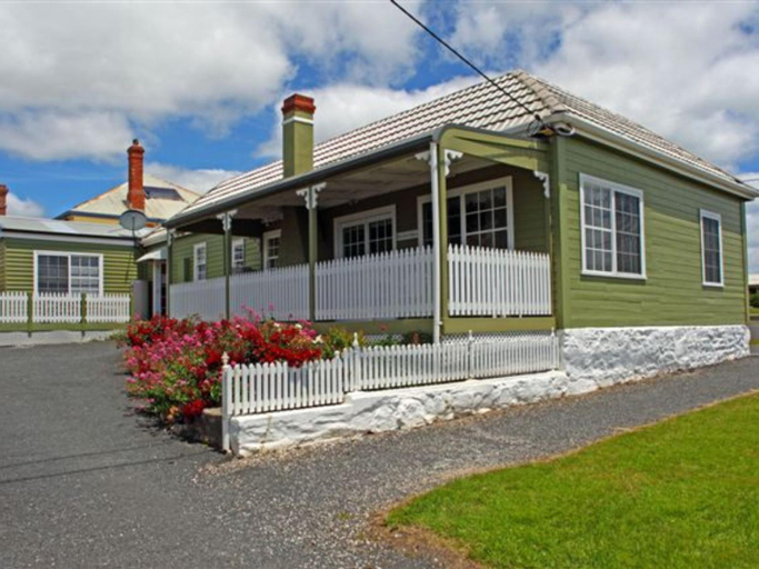 Others 3, Stanley Holiday Houses a collection of distinctive, self-contained properties in Stanley in various , Circular Head