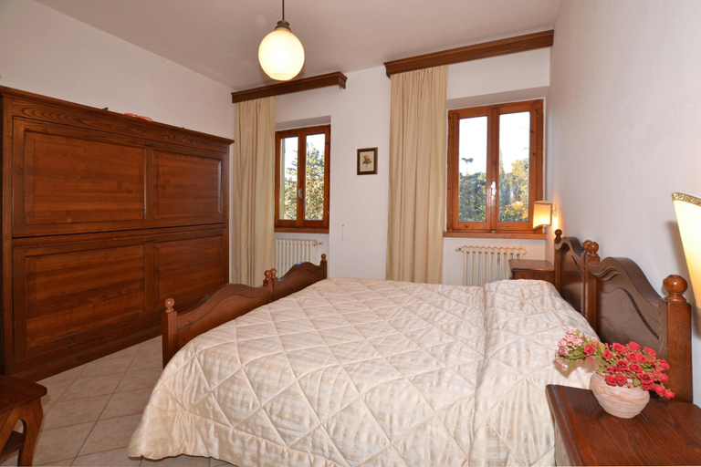 Room 5, Villa Francesca in Scheggia, Arezzo