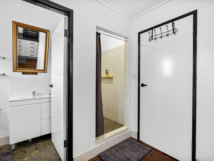 Others 4, Courtyard Villa, Coffs Harbour - Pt B