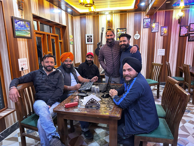 Food & Drinks, D'SHIEKH'S RESORT GUREZ , Bandipore