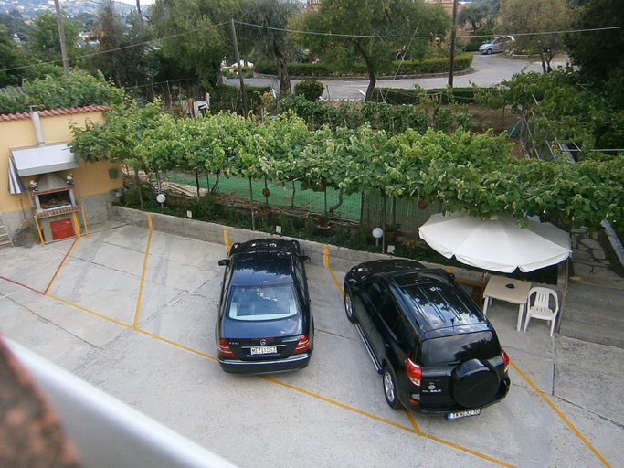 5, Athineos Apartments, Ionian Islands