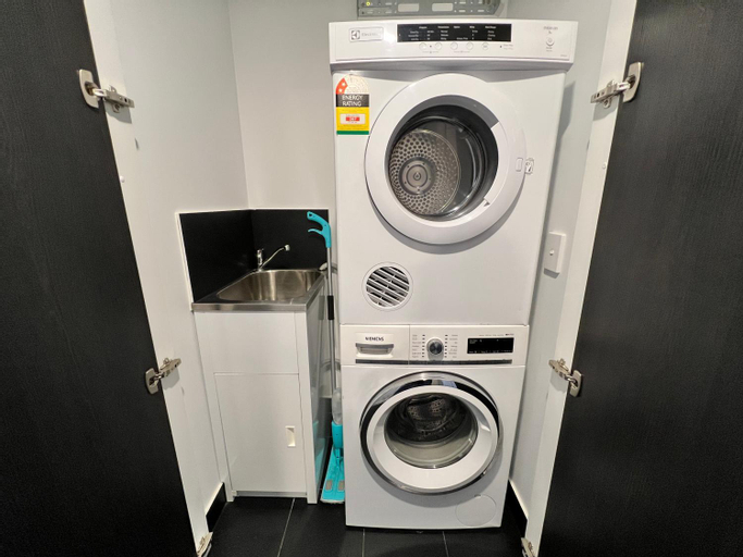 Bedroom 3, Midnight Luxe 1BR Apartment in the heart of Braddon Views from L7 Pool Sauna Gym Secure Parking Wifi, Canberra