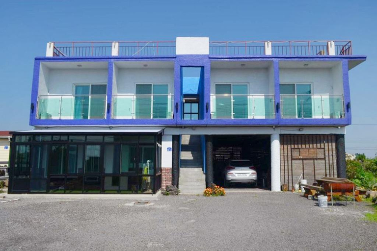 Exterior & Views 2, Jeju Rainbow Pension & Guest House, Jeju