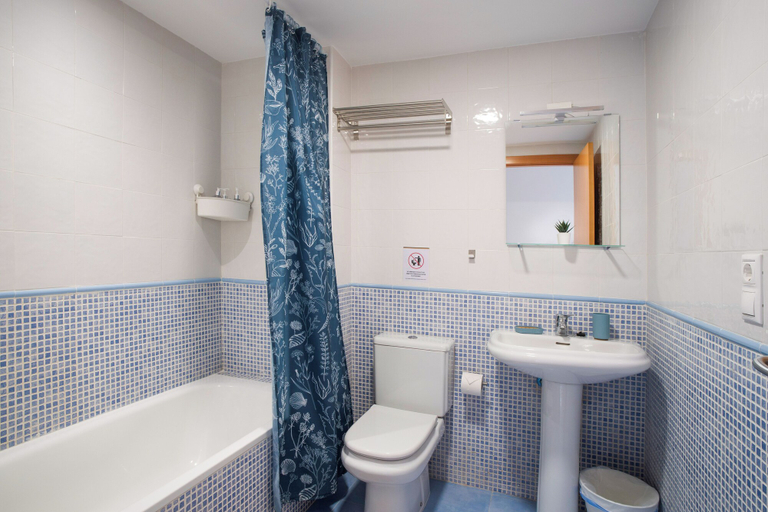 Bathroom 4, Edificio Mestral, Castellón