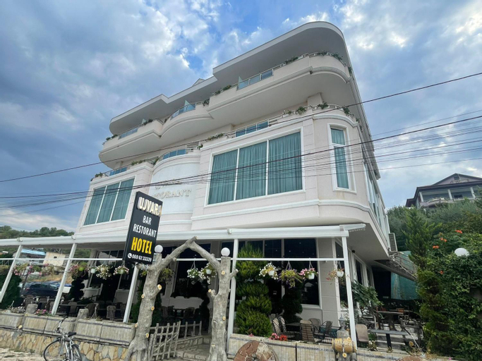 HOTEL UJVARA, Elbasanit