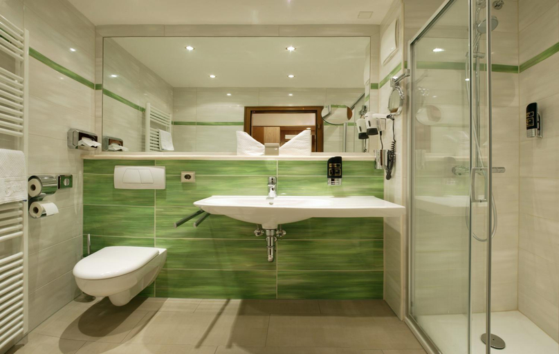 Bathroom 4, Hotel Ochsen, Calw