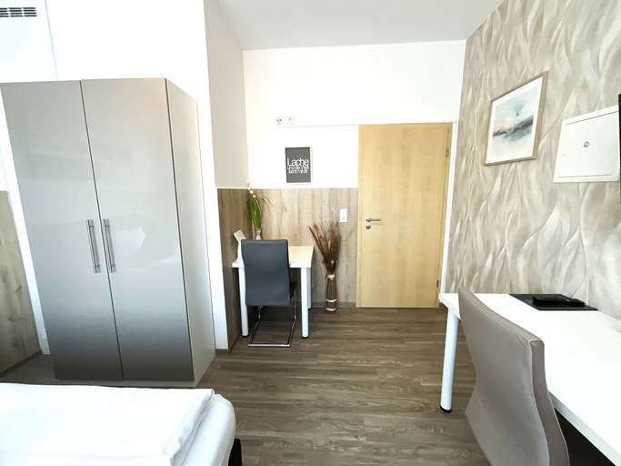 Bedroom 3, Gästehaus Würzburg 24h, Würzburg