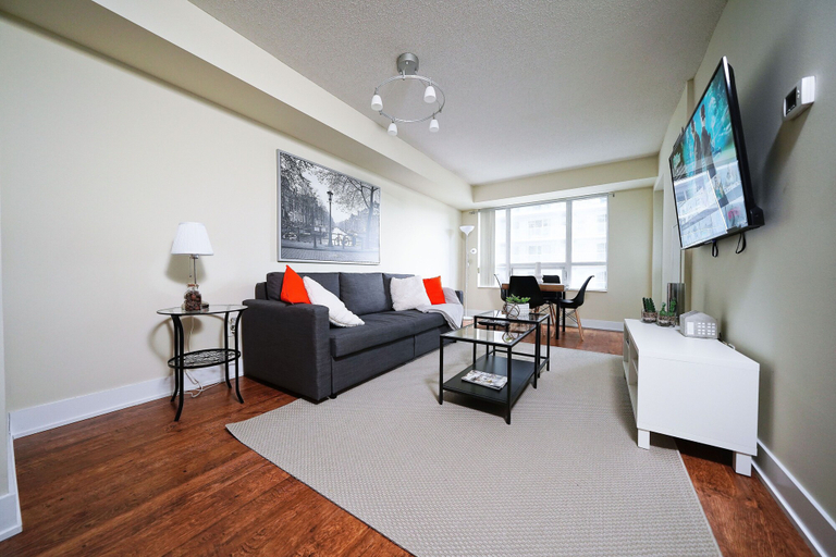 Others 5, The 300 Suites, Toronto