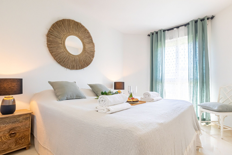 Room 3, Calahonda Golf in Calahonda, Málaga