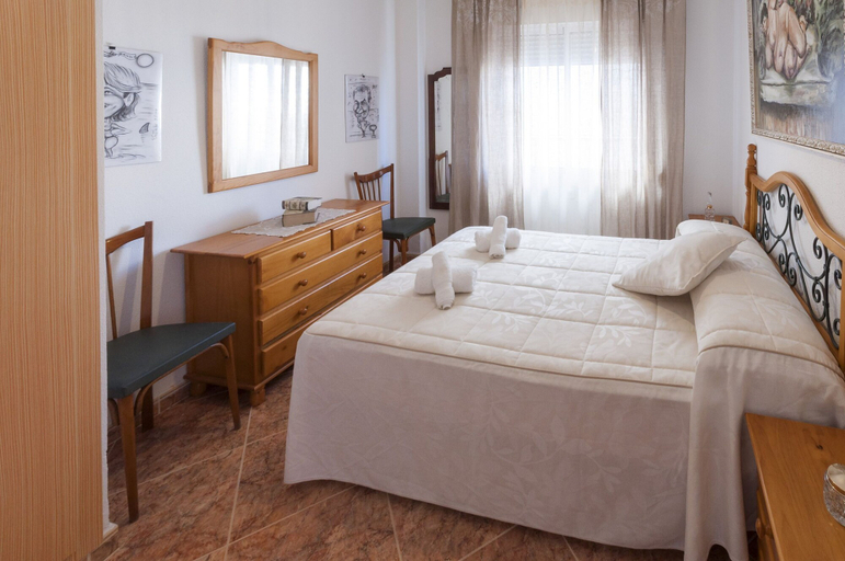 Bedroom 3, Apartment Niza in Grau i Platja, Valencia