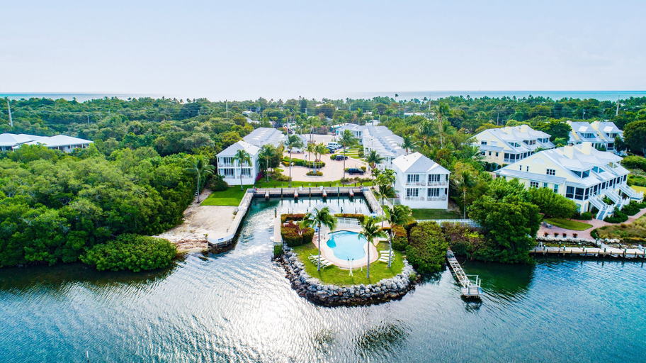 Exterior & Views 2, Bayside Villas by Islander Resort, Monroe