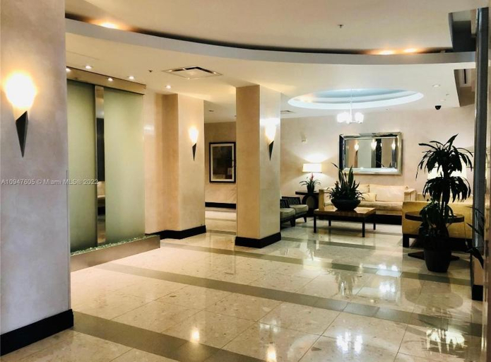Others 5, Tides Condominiums, Broward