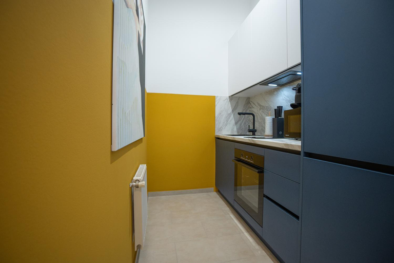 Others 5, Central brand-new apartment with a patio, Wien