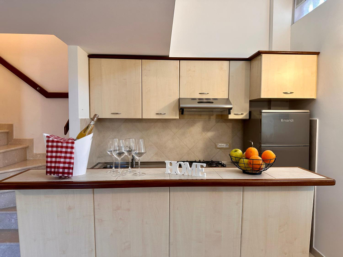 Others 3, Sperlonga Paradise Apartment Complex, Latina