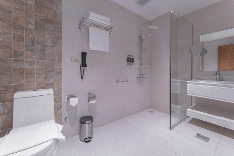 Bathroom 5, Corp Yanbu Hotel , Yanbu