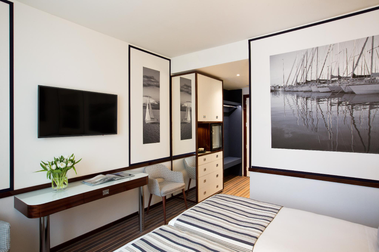 Bedroom 6