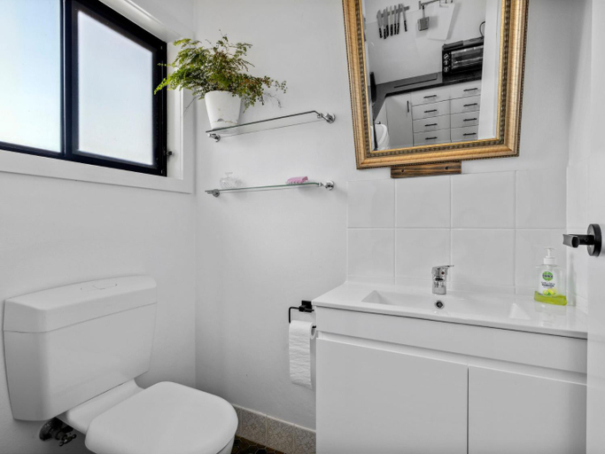 Bedroom 3, Courtyard Villa, Coffs Harbour - Pt B
