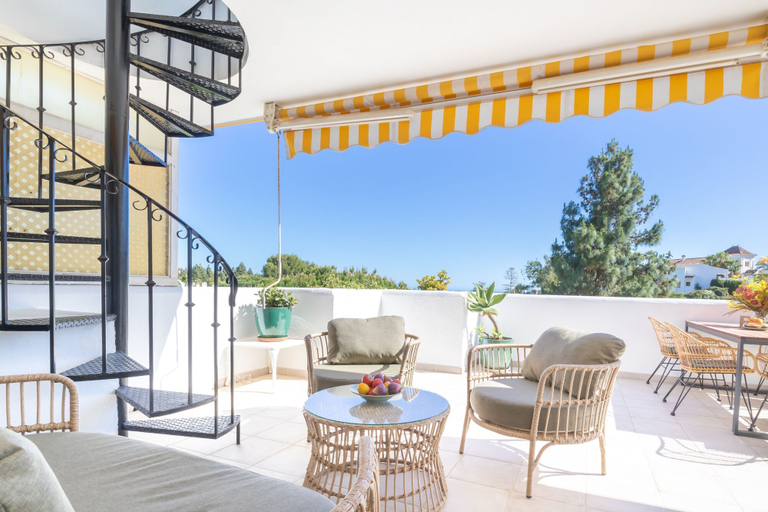 Room 4, Calahonda Golf in Calahonda, Málaga