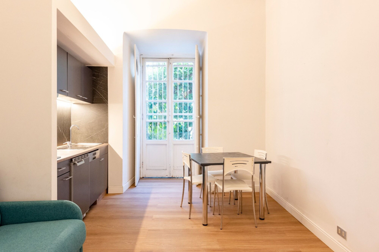 Room 5, Charming - Historic Center, Genova