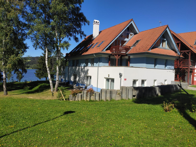 Others 5, Lipno Riviera - Mysi v bote, Český Krumlov
