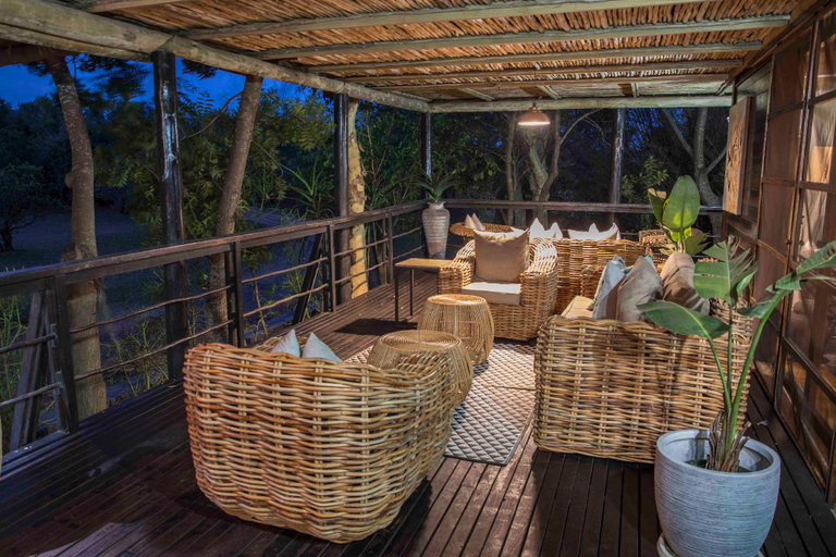 Public Area 3, Makakatana Bay Lodge, Umkhanyakude