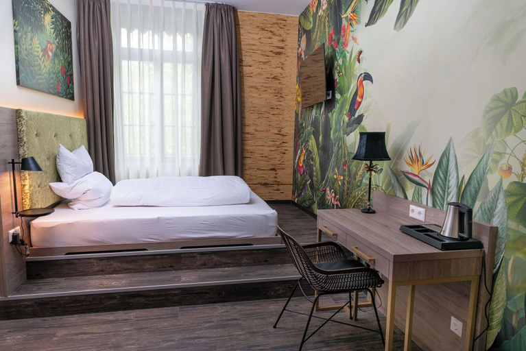 Bedroom 3, Hotel am Prinzengarten, Sigmaringen