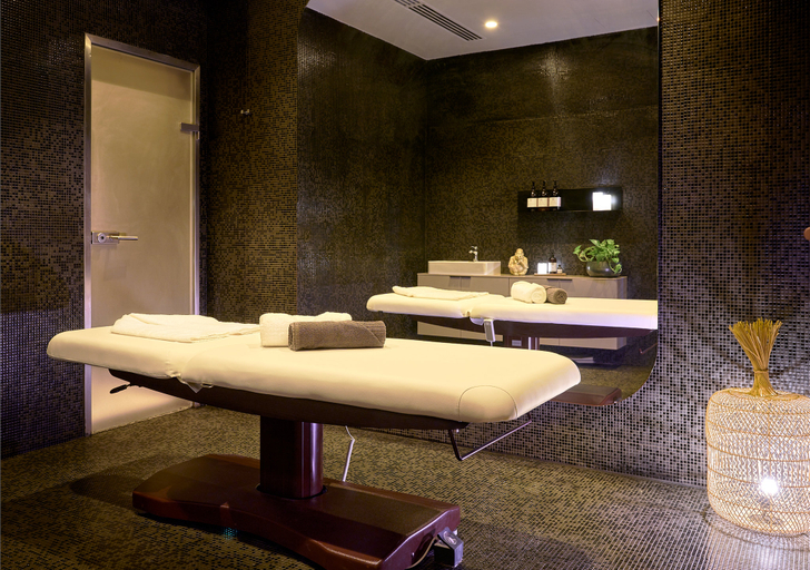 Sport & Beauty 1, Vignette Collection VERNO HOUSE BUDAPEST, Budapesti